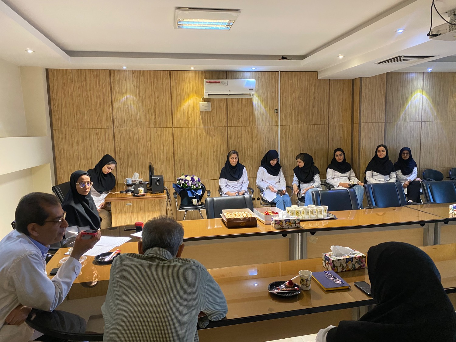 جلسه دفاع دستیار سال دو 